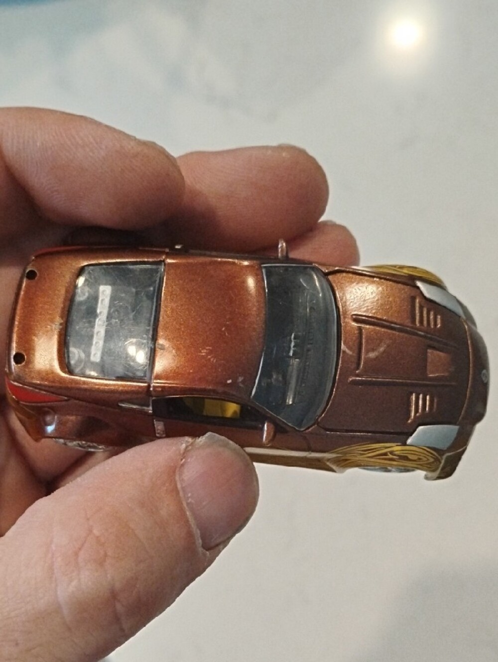 Nissan 350Z In Metallic Bronze (No Tires) - Picture 9 of 14